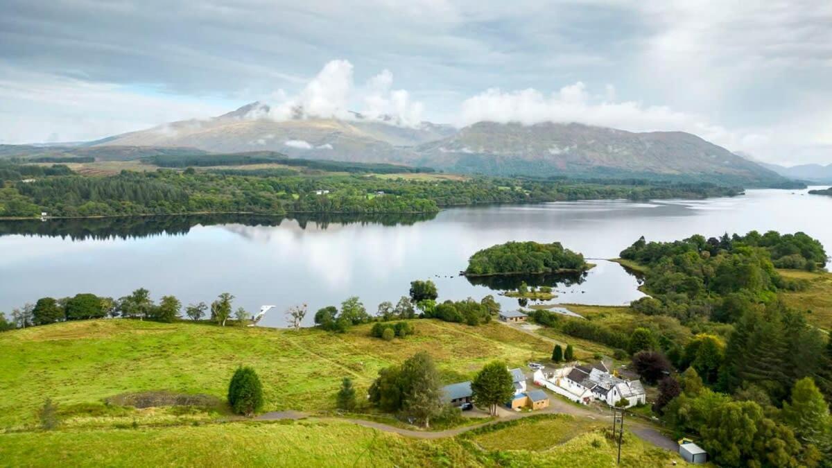 New Build Lodge With Stunning Views Of Loch Awe Hayfield  Eksteriør billede