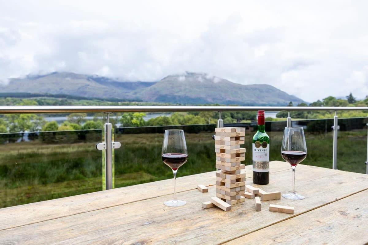 New Build Lodge With Stunning Views Of Loch Awe Hayfield  Eksteriør billede