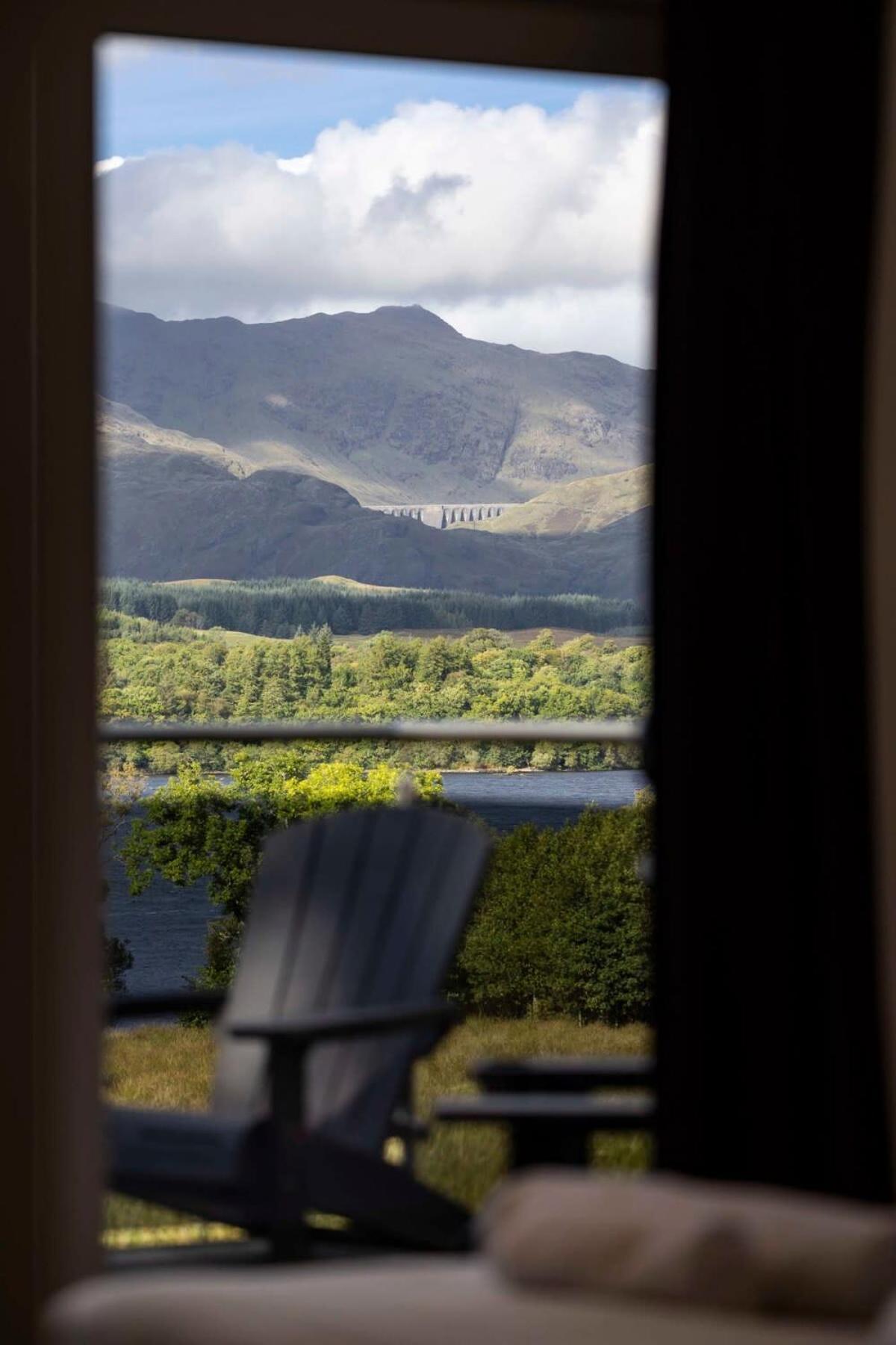 New Build Lodge With Stunning Views Of Loch Awe Hayfield  Eksteriør billede
