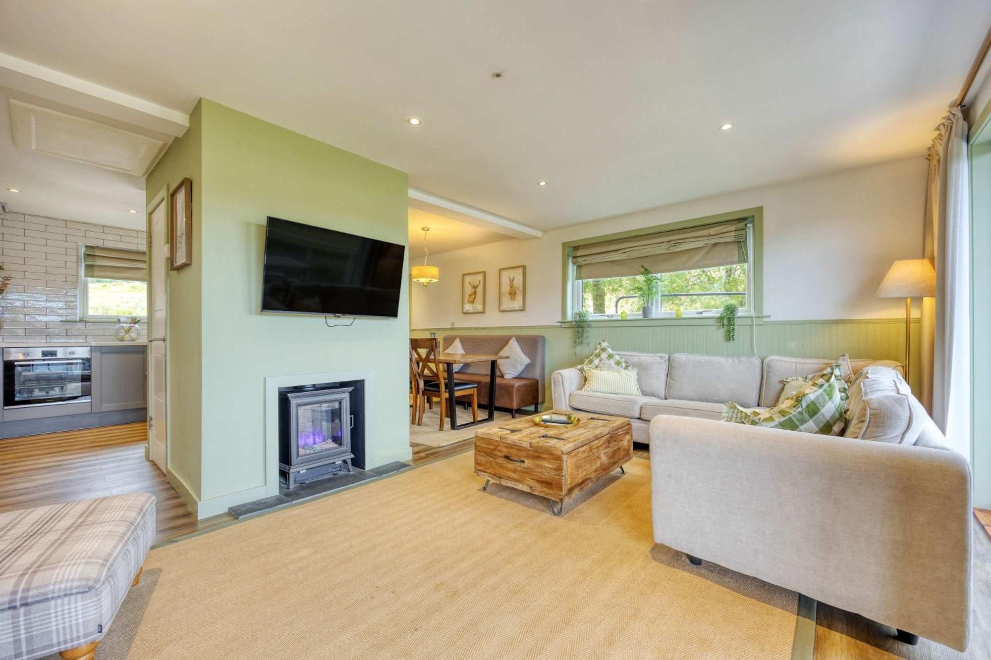 New Build Lodge With Stunning Views Of Loch Awe Hayfield  Eksteriør billede