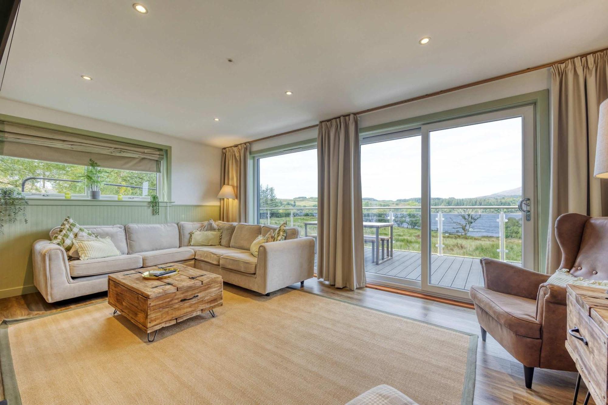 New Build Lodge With Stunning Views Of Loch Awe Hayfield  Eksteriør billede