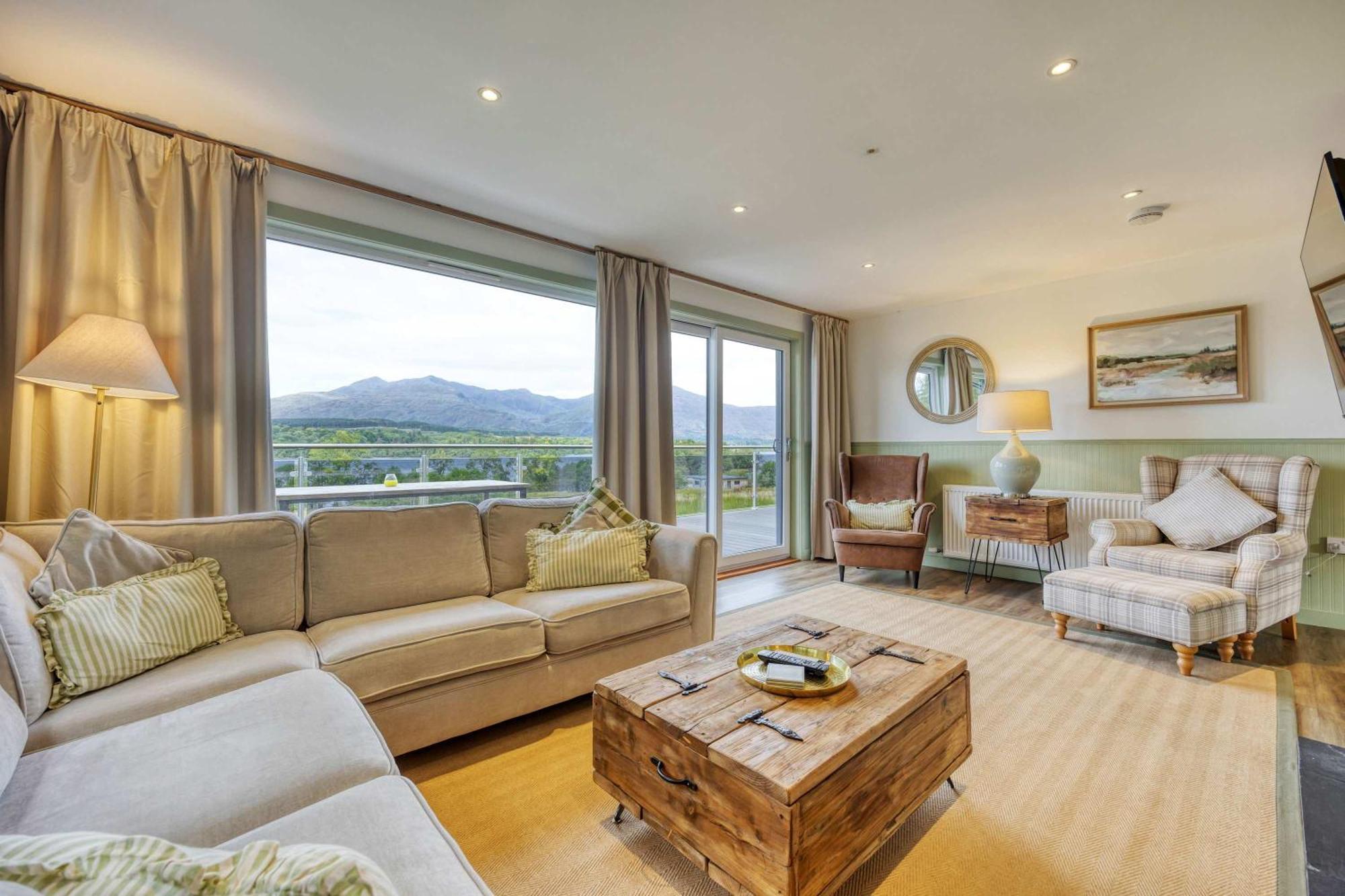 New Build Lodge With Stunning Views Of Loch Awe Hayfield  Eksteriør billede