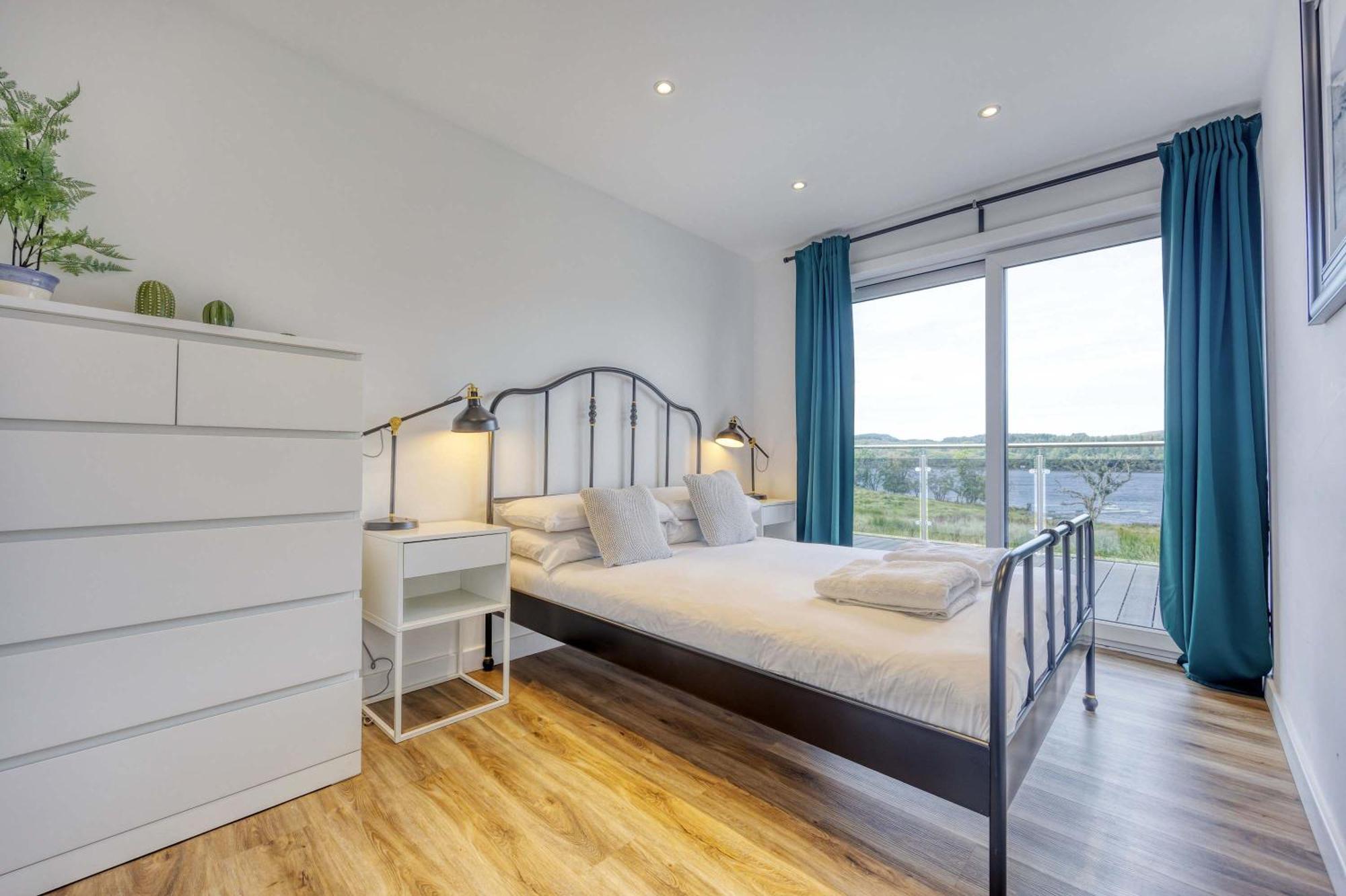 New Build Lodge With Stunning Views Of Loch Awe Hayfield  Eksteriør billede